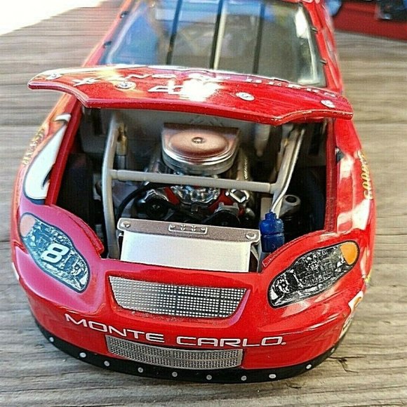 HOST PICK Action 2003 Dale Earnhardt Jr.'s Budweiser Monte Carlo 1:24 Diecast - Picture 6 of 10